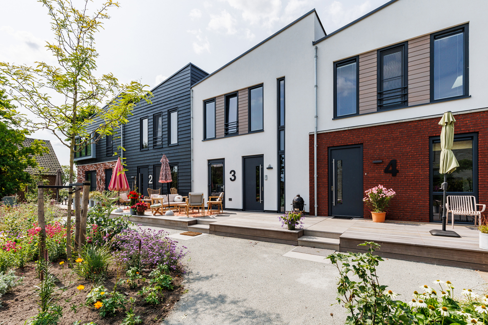7 senior citizens' houses, Roelofarendsveen - MW architectuur - architect in Leiden